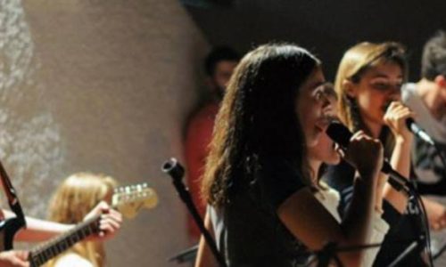 aguilas music detacada